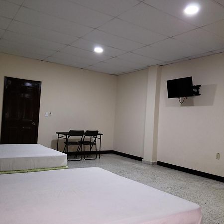 Hotel El Dorado La Ceiba Værelse billede