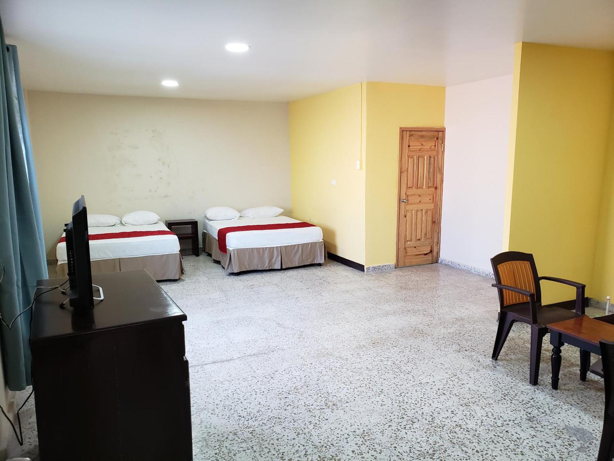 Hotel El Dorado La Ceiba Værelse billede